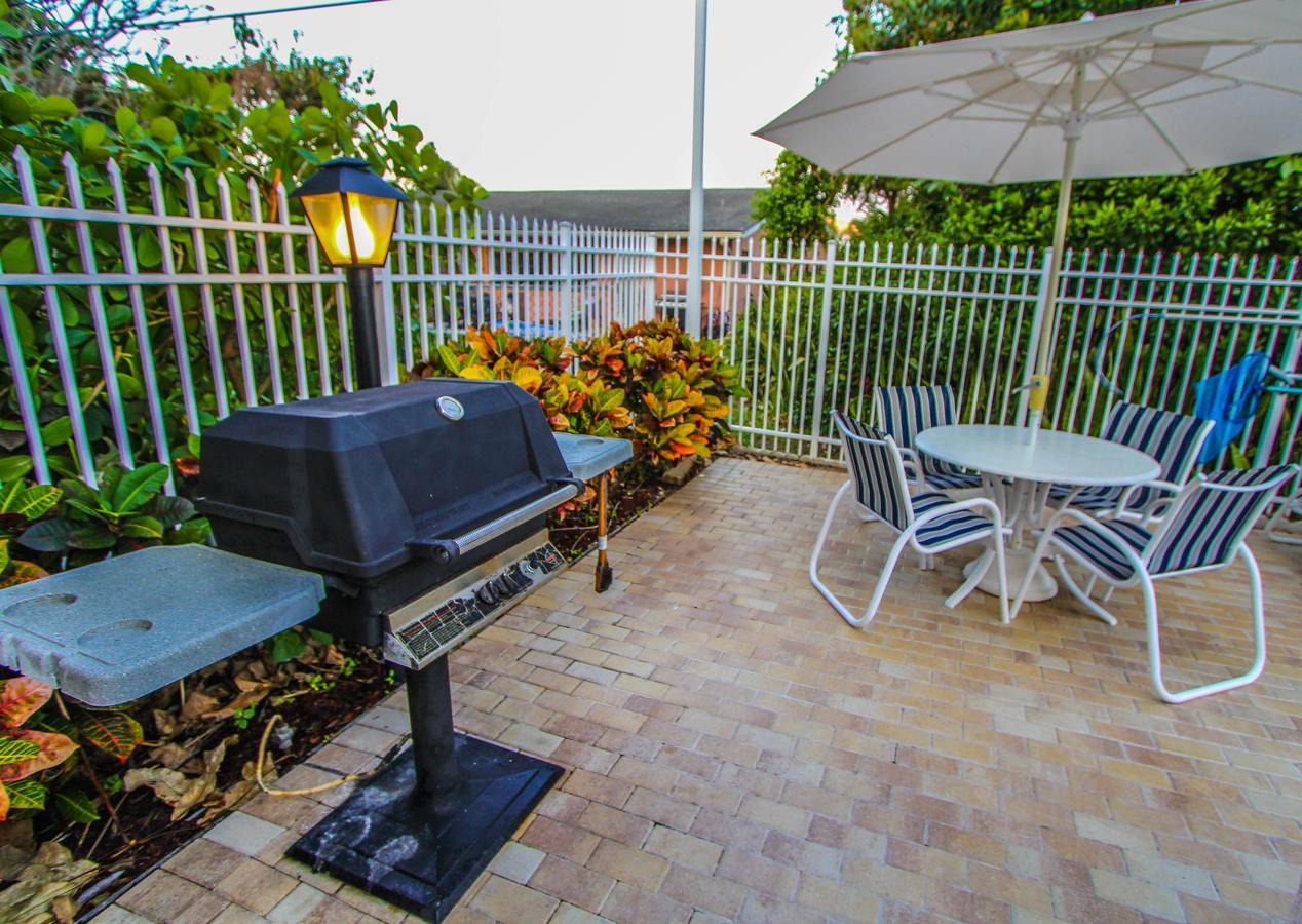 La Boca Casa Hotel Boca Raton Exterior photo